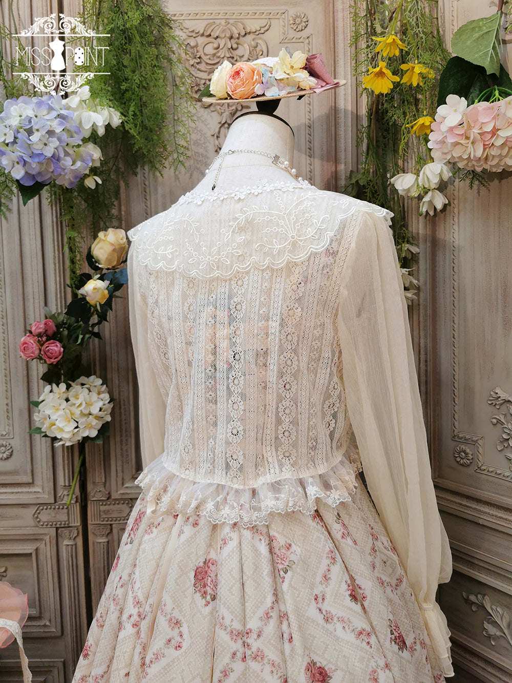Miss Point - Woody Rose - Elegant Retro Lolita Blouse