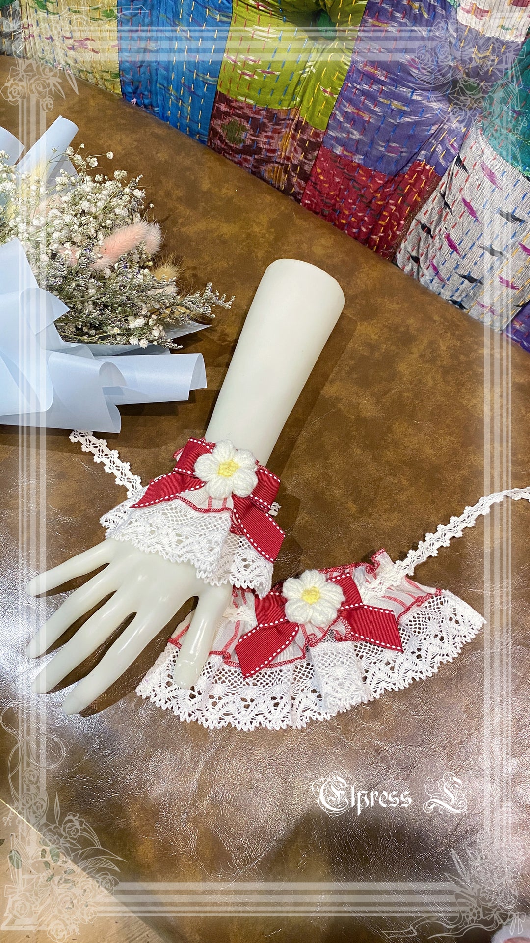 Elpress L~Strawberry Rabbit Lolita BNT Cuffs Choker red cuffs 