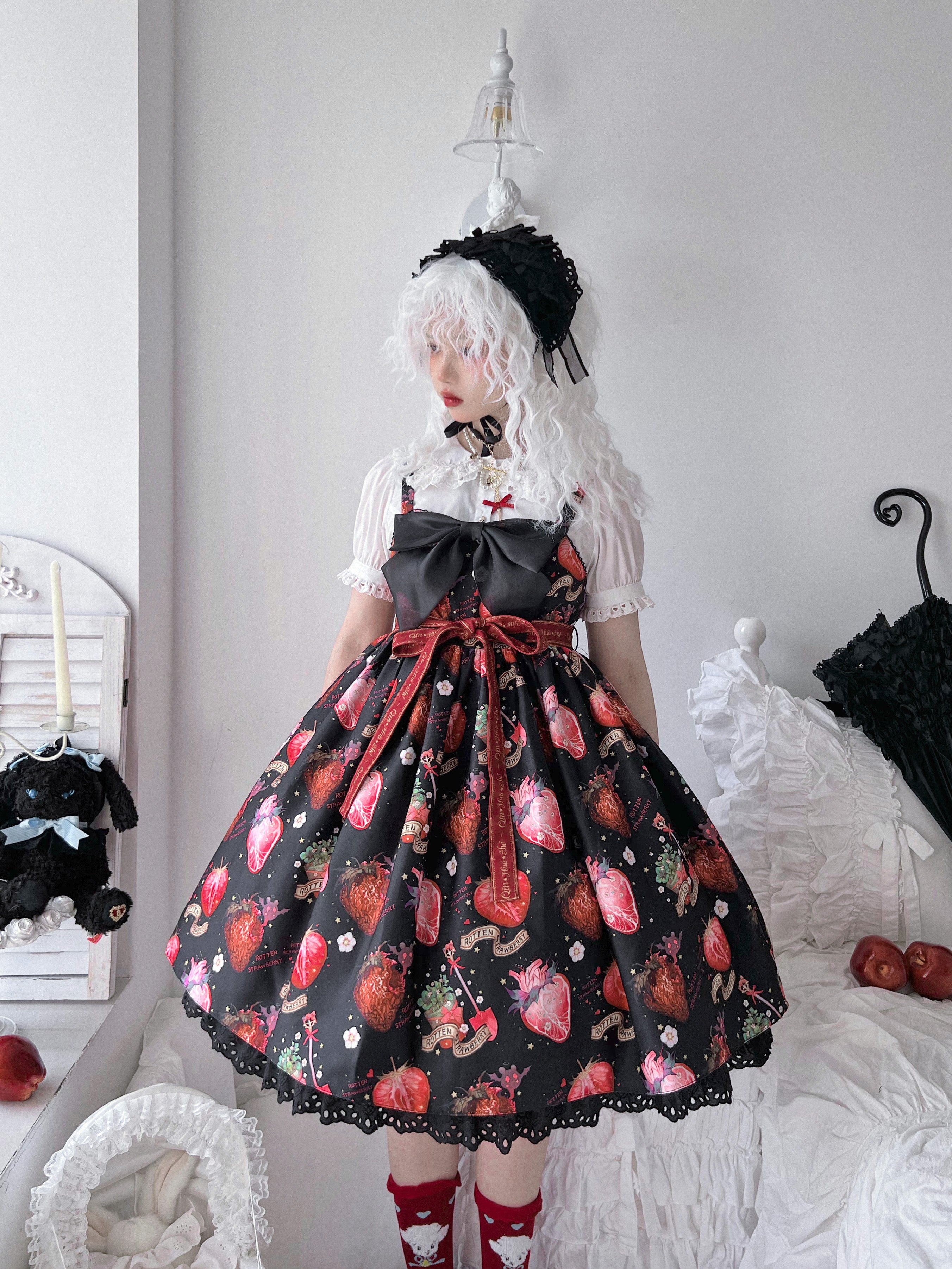 Buyforme)QinhuashePrinted Rotten Strawberry Lolita JSK Buyforme)QinhuashePrinted Rotten Strawberry Lolita JSK