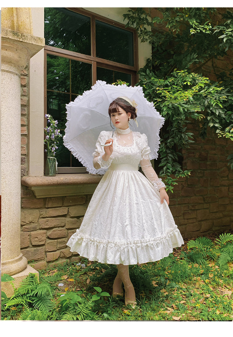 NanshengGe~Miss Winnie~Autumn Black and White Lolita OP   