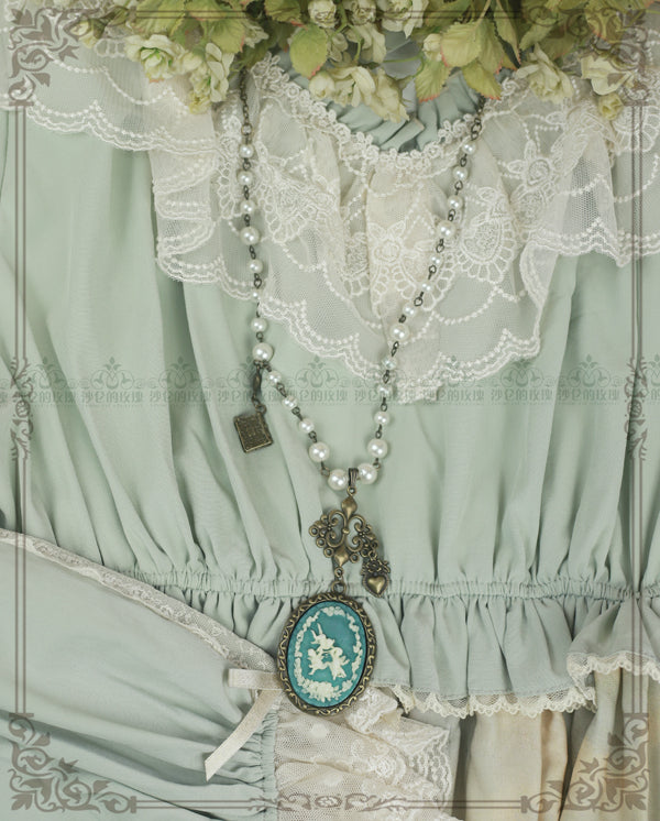 Rose of Sharon - British Style Cameo Lolita Necklace