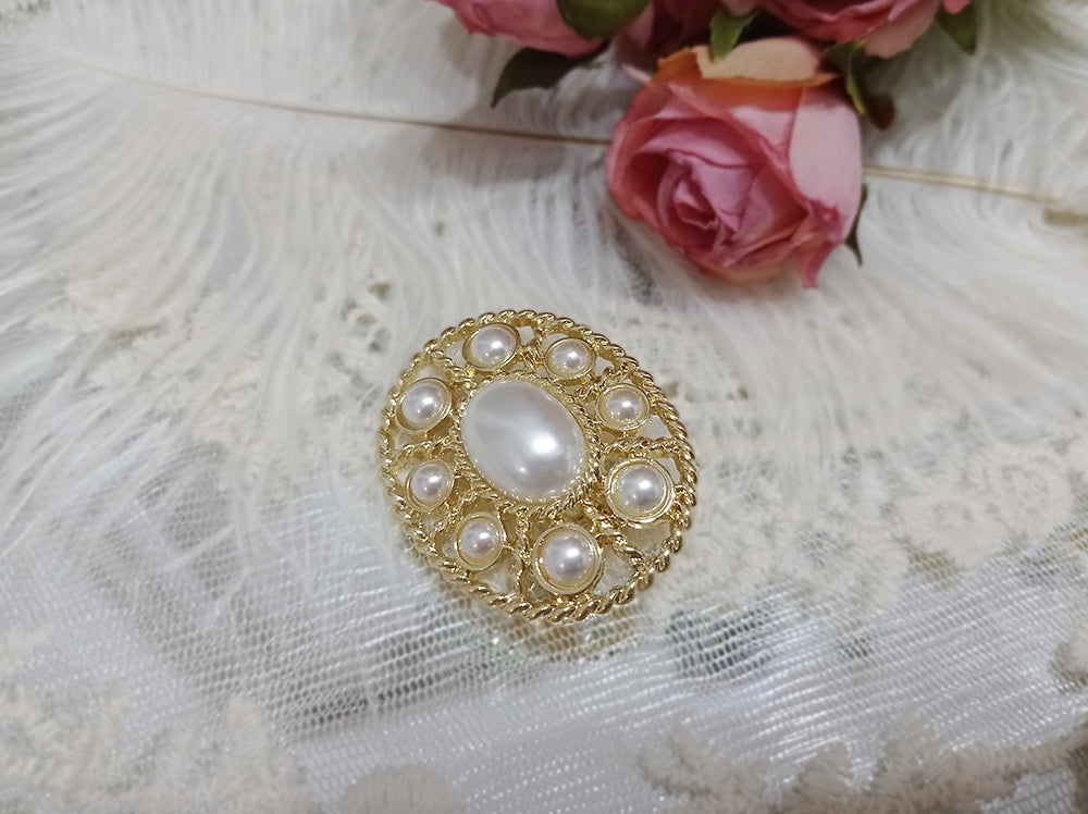Miss Point - French Rose - Lolita Brooch and Waist Tie white pearl brooch