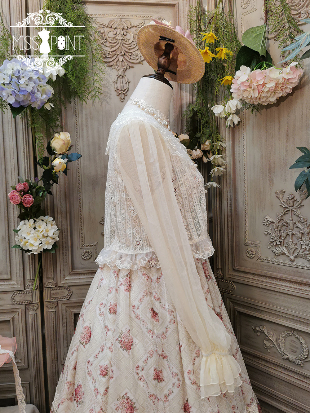 Miss Point - Woody Rose - Elegant Retro Lolita Blouse
