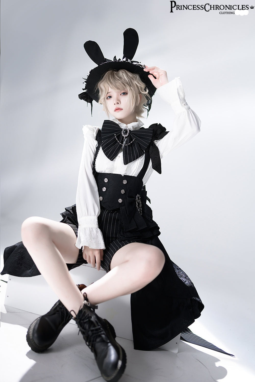 Princess Chronicles - Rabbit Theater - Ouji Lolita Blouse and Shorts Set 8156:89052