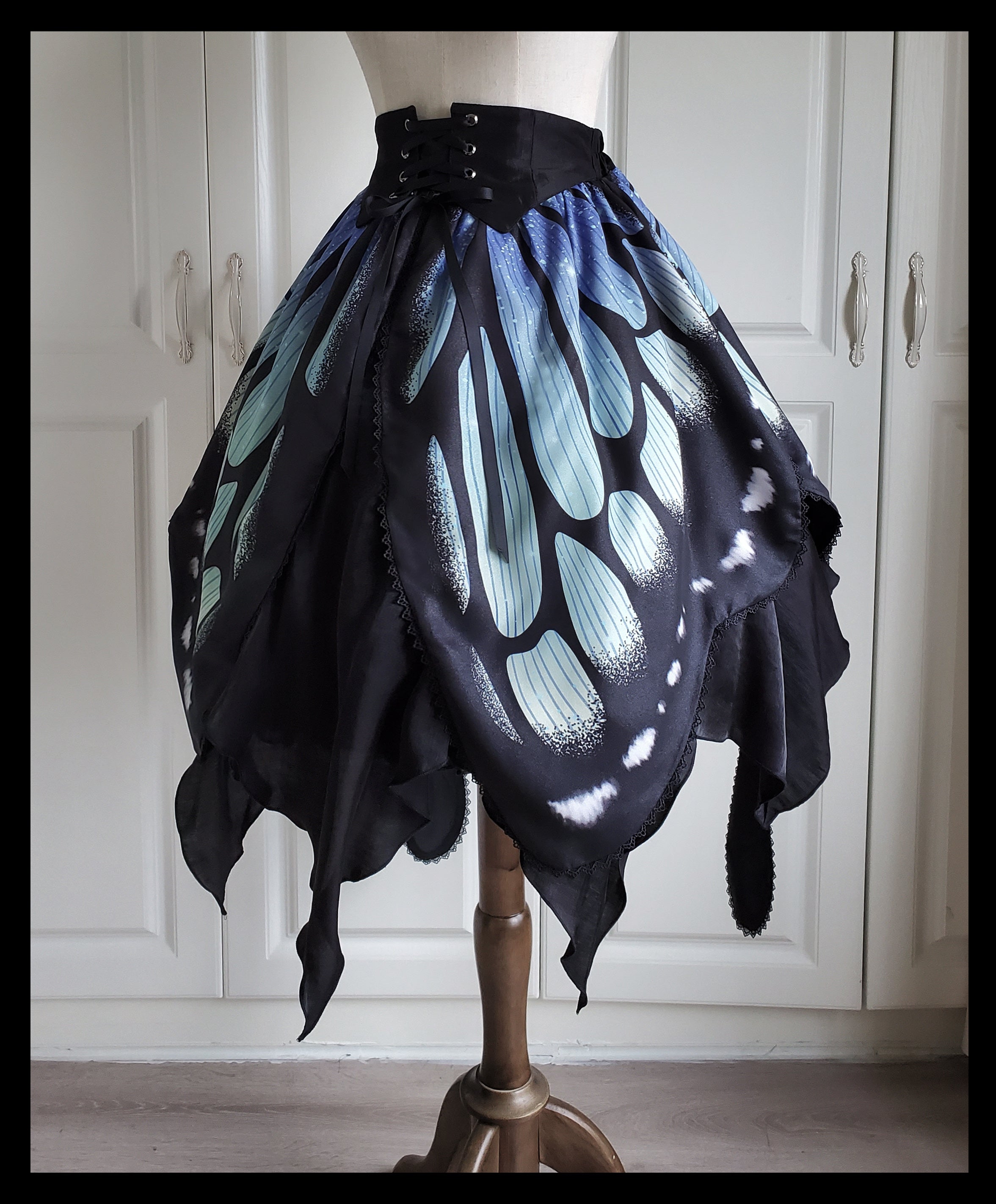 &ellecy　TATOOシリーズ　ワンピース The Butterfly Effect Lace-up Punk Skirt Set