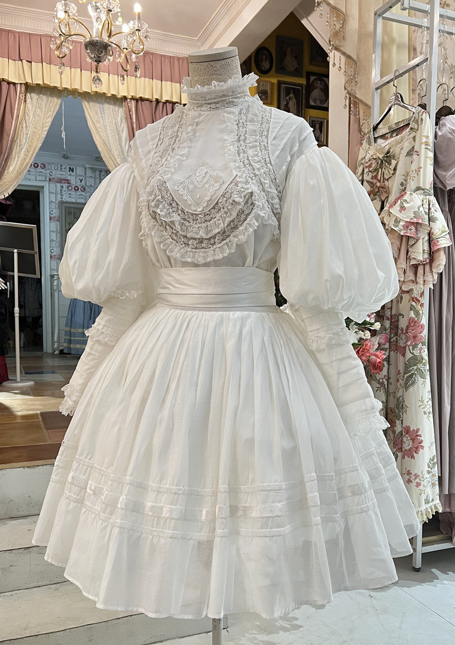 Lace Garden - Cool Summer - Vintage Lolita Victorian Shirt XS white shirt+short skirt