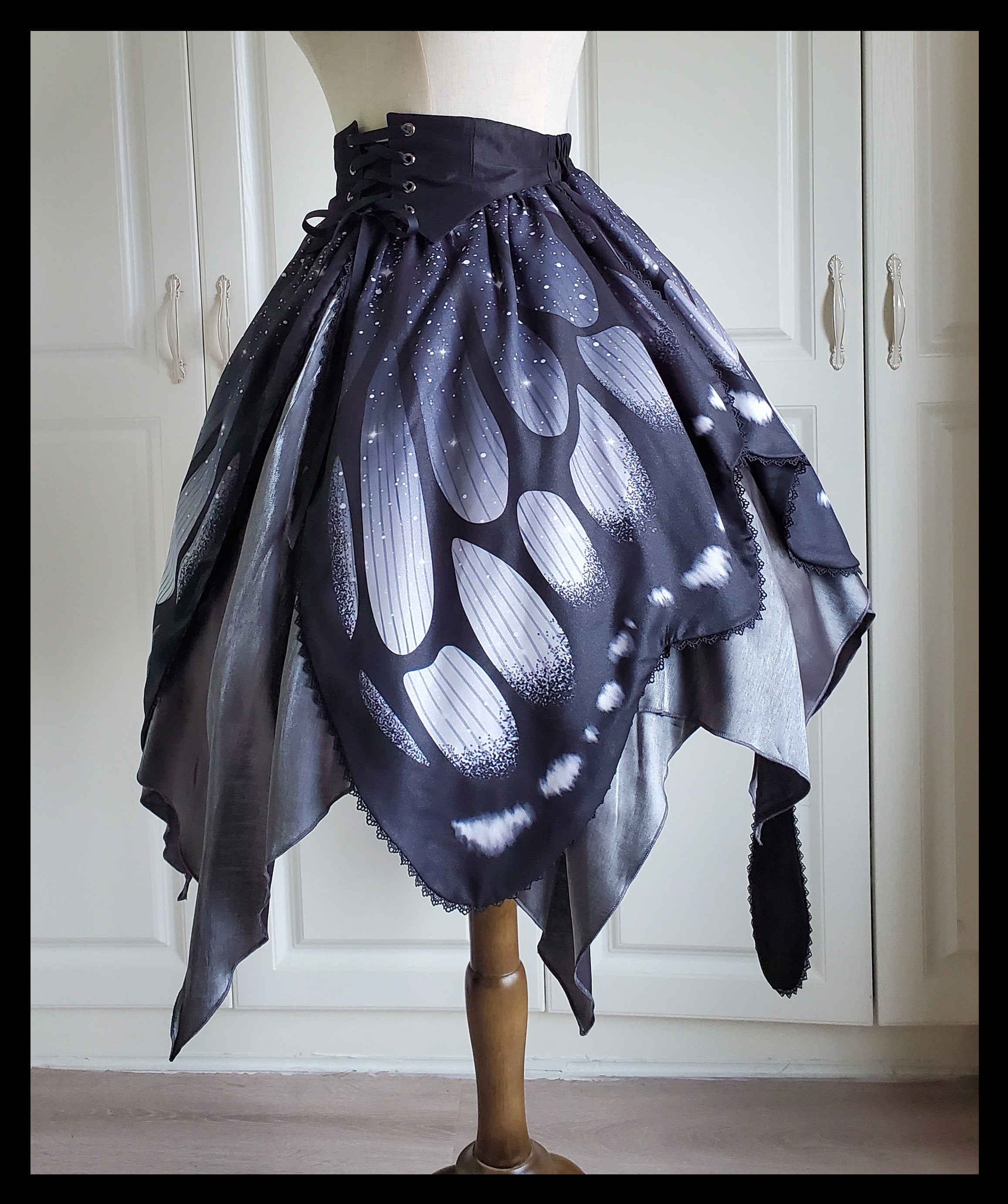 Star Fantasy - The Butterfly Effect Lace-up Punk Skirt Set