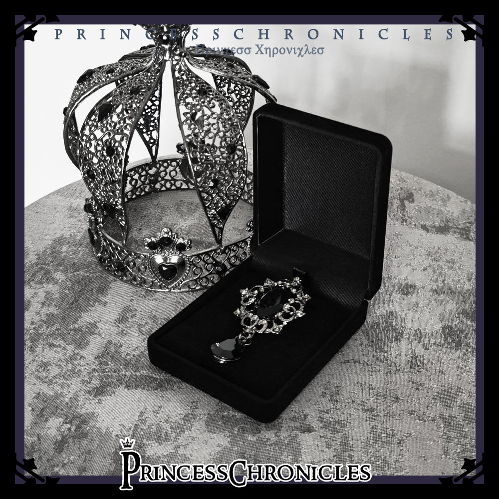 Princess Chronicles - Black and Blue - Gothic Lolita Brooch water drop shape brooch