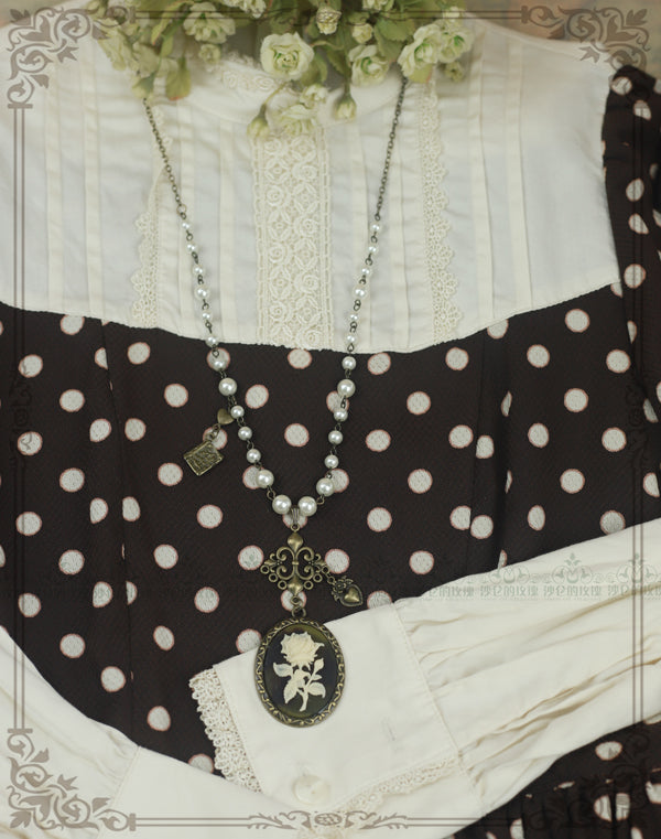 Rose of Sharon~British Style Cameo Lolita Necklace   