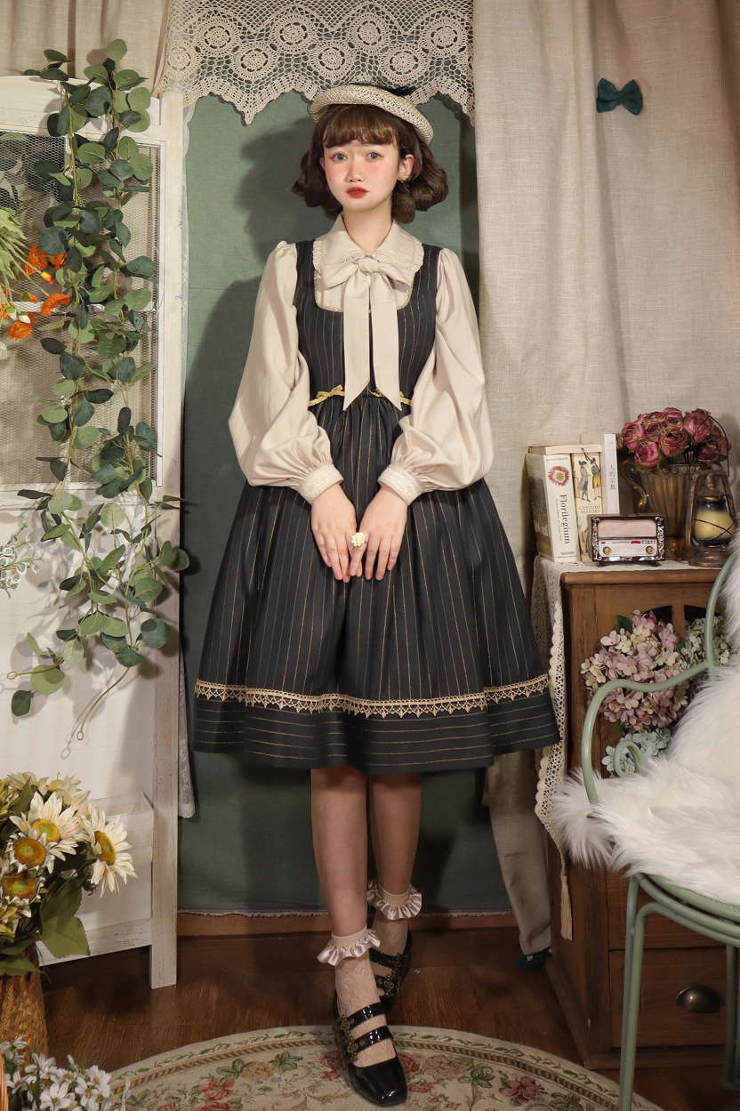 YuanSu~Mayer's Whisper~Vintage Large Sleeve Lolita Blouse   