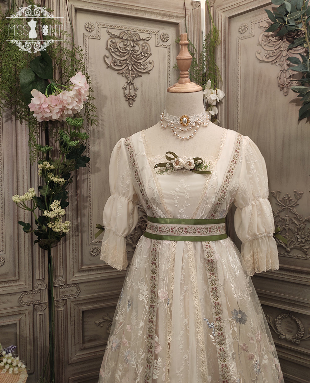 Miss point~Sally's Garden~Luxuriant Royal Lolita OP 1772:46369