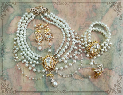 Rose of Sharon ~ Classic Lolita Pearl Bracelet with Ring   
