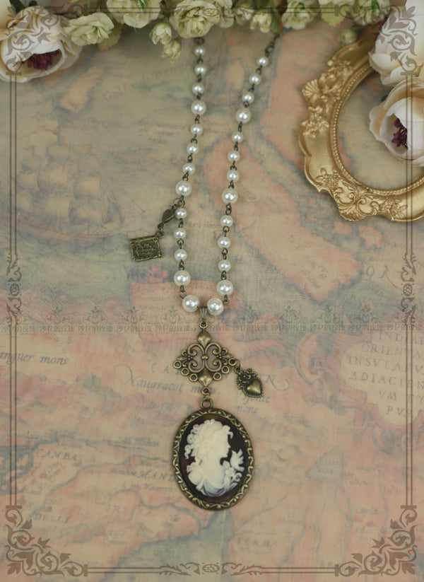 Rose of Sharon - British Style Cameo Lolita Necklace statuette
