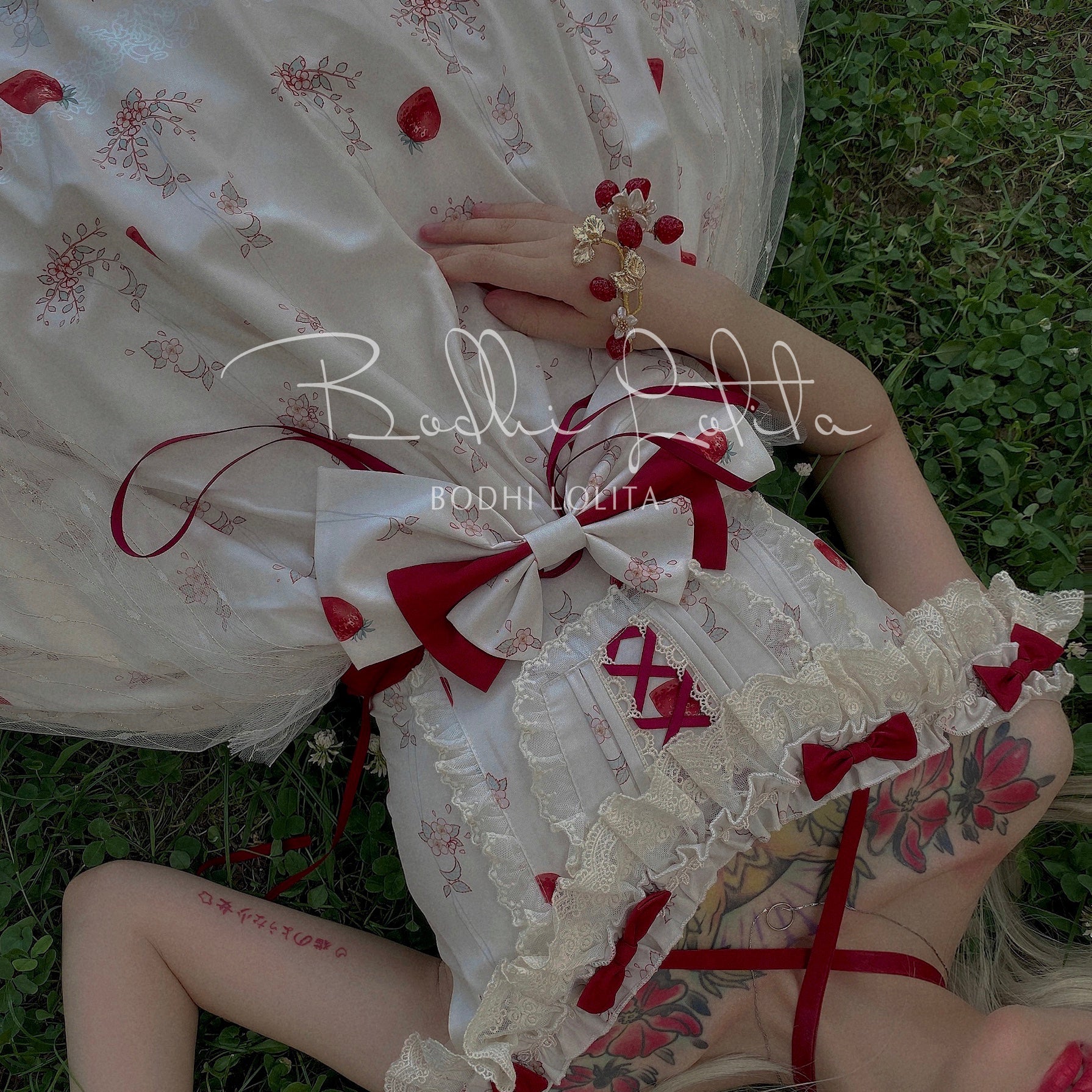 Apricot Sweet Strawberry Lolita Jumper Dress – 42Lolita