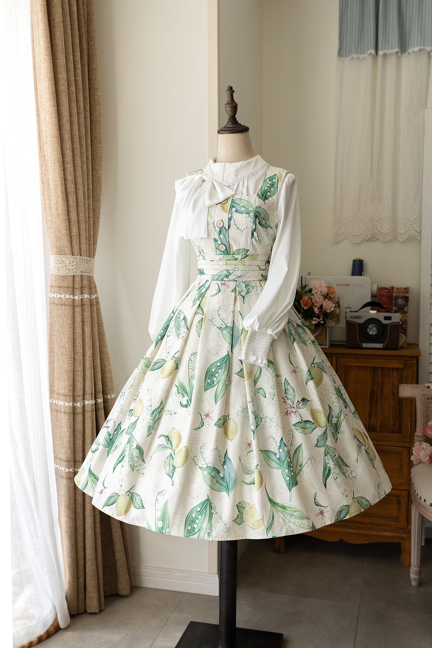 Forest Wardrobe - Basket of the Forest 2.0 - Flower Classic Dress S Orchid lemon JSK In stock