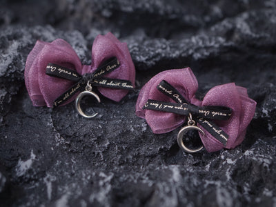 Strange Sugar - Gothic Headdress, Hallowen Skull Bat Hairclip No.15