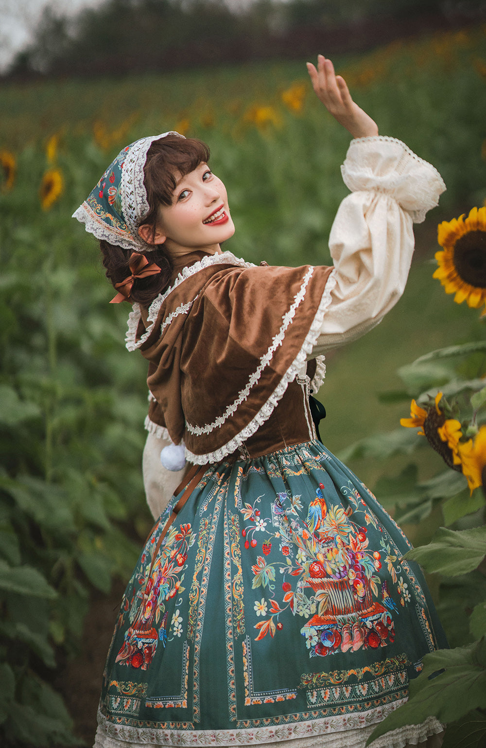 【Loulouseoul】24fw Butterfly Taylor Wool Skirt Polly Crochet Midi Skirt with Ruffles – Sojourn