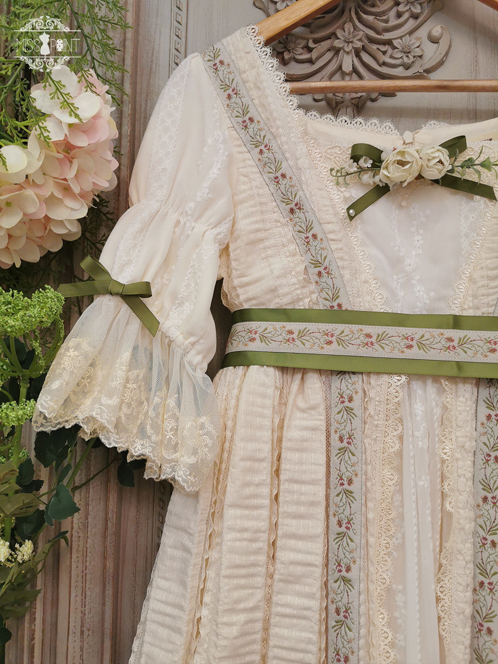 Miss Point~The Sally Gardens~Elegant Lolita Lotus Sleeves OP Dress 8500:91512