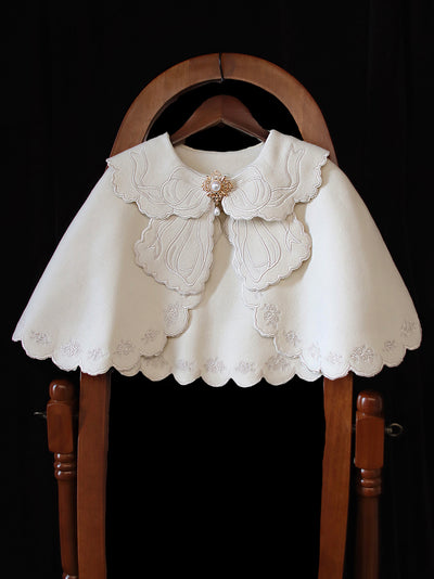 Alice Girl~Lolita little rose~Elegant Lolita Embroidery Cloak S beige(cloak) 