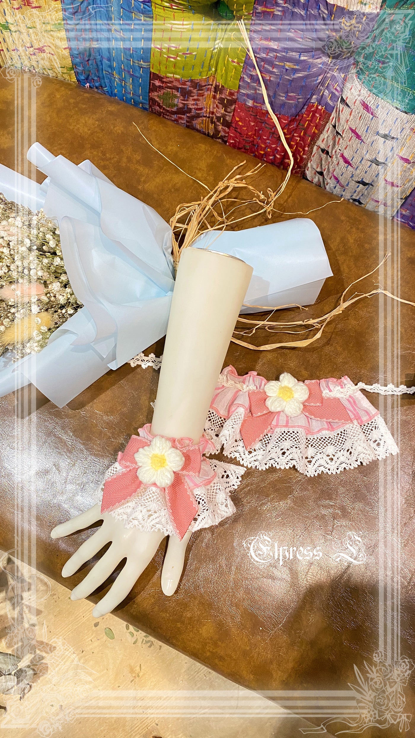 Elpress L~Strawberry Rabbit Lolita BNT Cuffs Choker pink cuffs 
