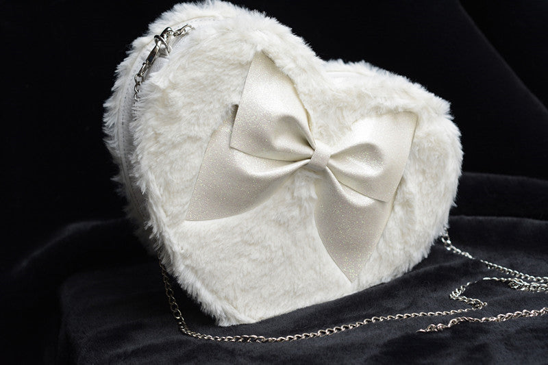 Loris - Kawaii Lolita Plush Heart Bag white