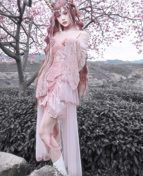 Blood Supply~Sakura Nightmare~Pink Velvet Large Sleeve Lolita Top   