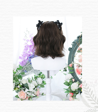 Dalao Home~Short Irregular Curly Lolita Wig   