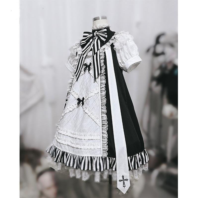 CastleToo~Holy College Magician~Gothic Lolita Black and White OP   