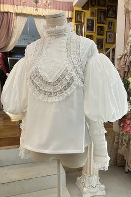 Lace Garden - Cool Summer - Vintage Lolita Victorian Shirt XS white shirt only